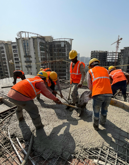 Equipo DEZ Systems México en obra de construcción industrial
